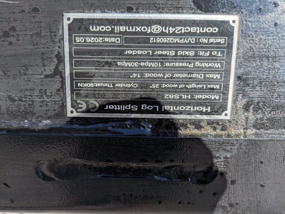 Main image 6