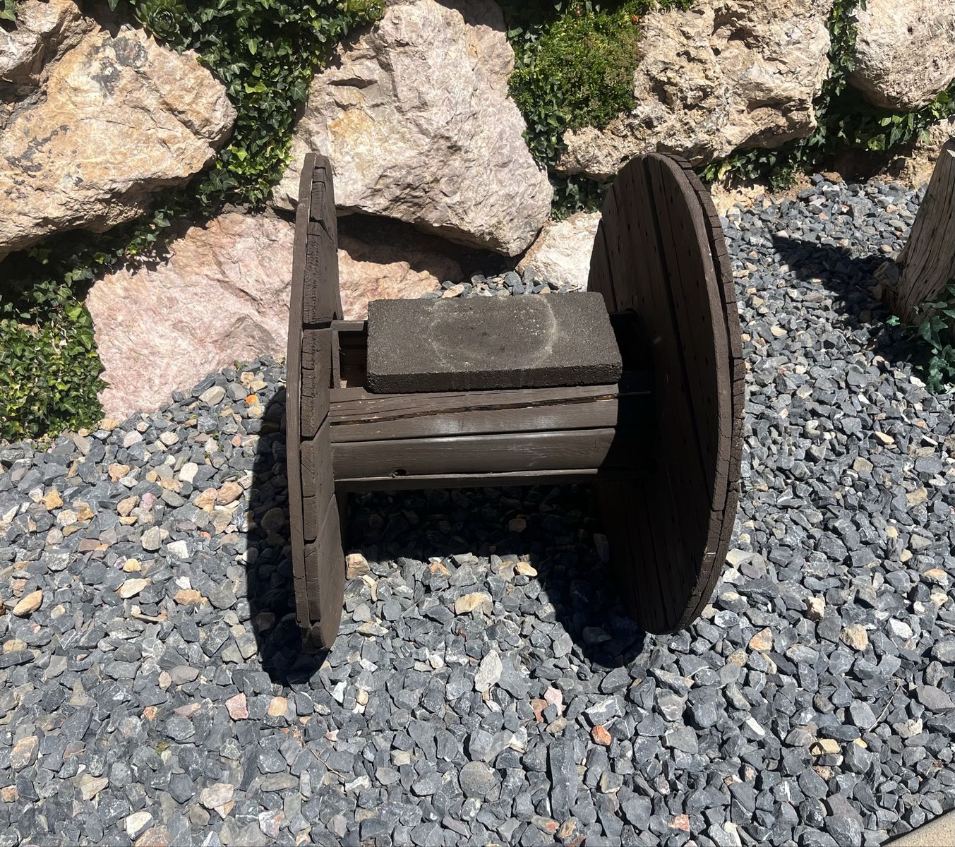 Main image 5