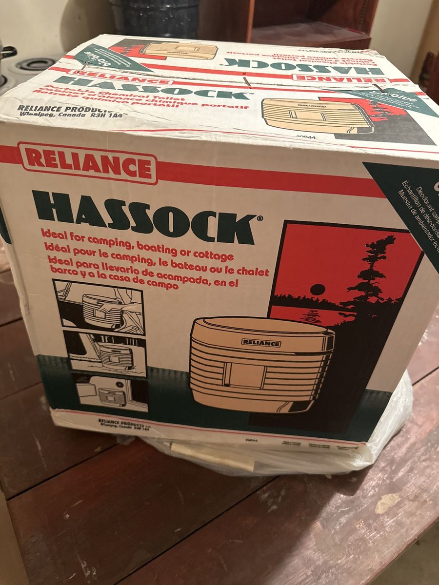 Reliance Hassock Portable Chemical Toilet for Camping, Boating, or Cottage