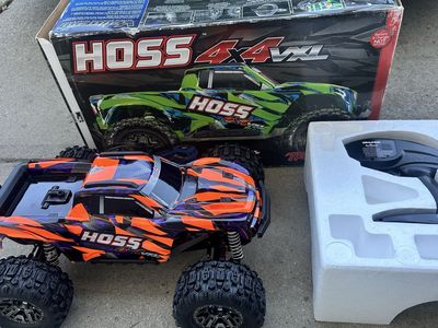New Traxxas Hoss 4X4 VXL Brushless Truck With Battery