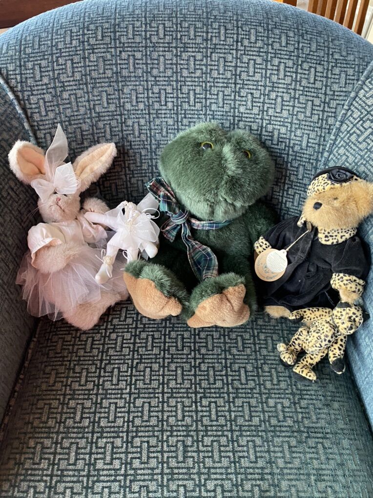 Boyds Collection -Stuffed Frog, Bear, And Bunny