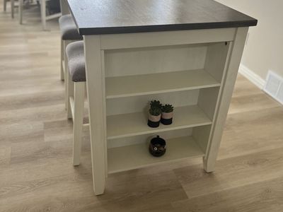 Counter high Dinning table with two stools