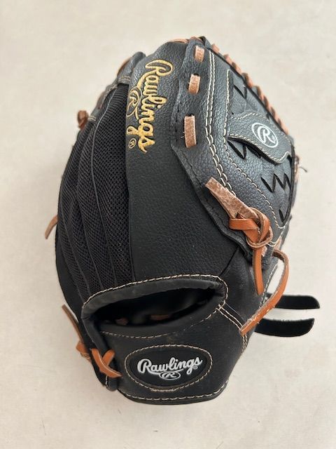 New Baseball Glove