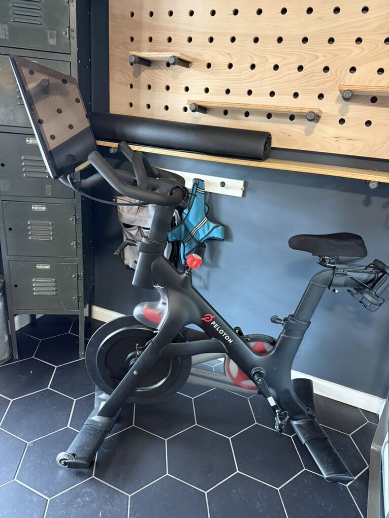Peloton Bike