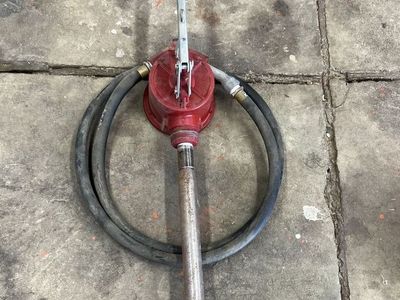 Fill-Rite FR5200 Piston Hand Pump for Drum Barrel, 20 GPM Max Flow, with Hose & Nozzle