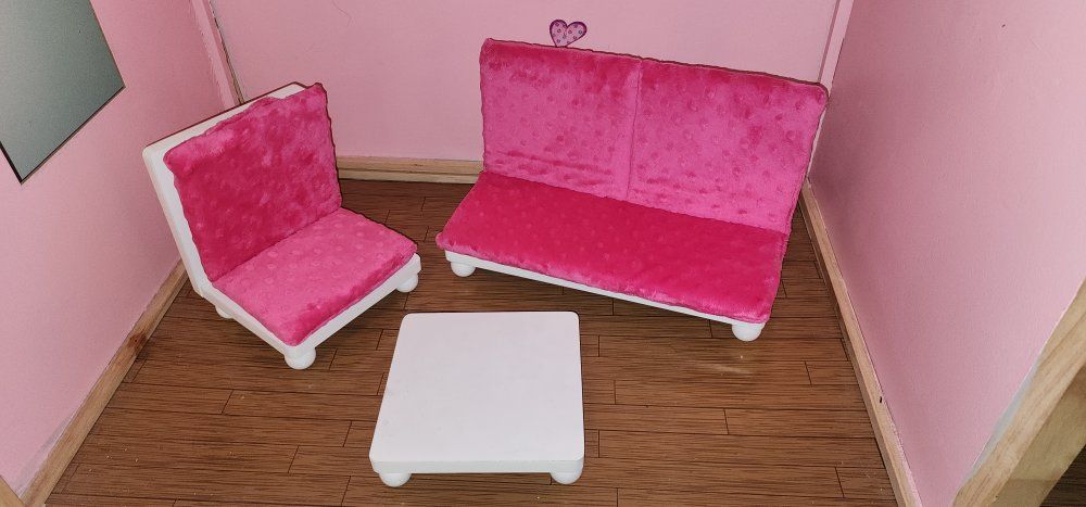 Doll chair set