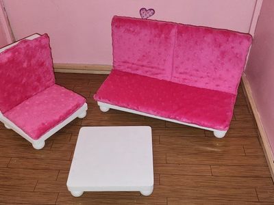 Doll chair set