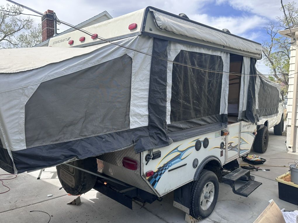 2008 Starcraft 10RT Off-Road Pop-up Camper