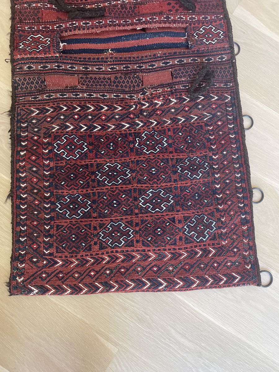 Main image 3
