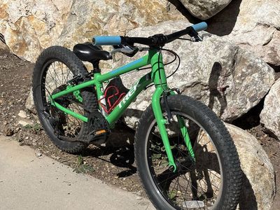 20” Trek Superfly