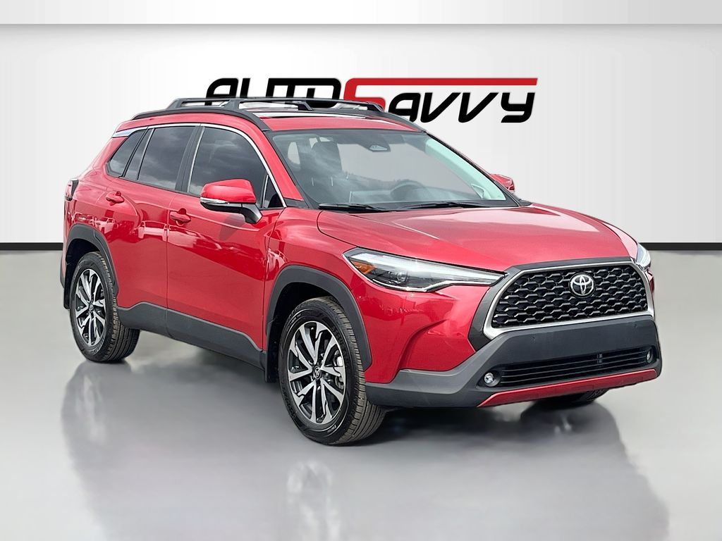 2024 Toyota Corolla Cross XLE