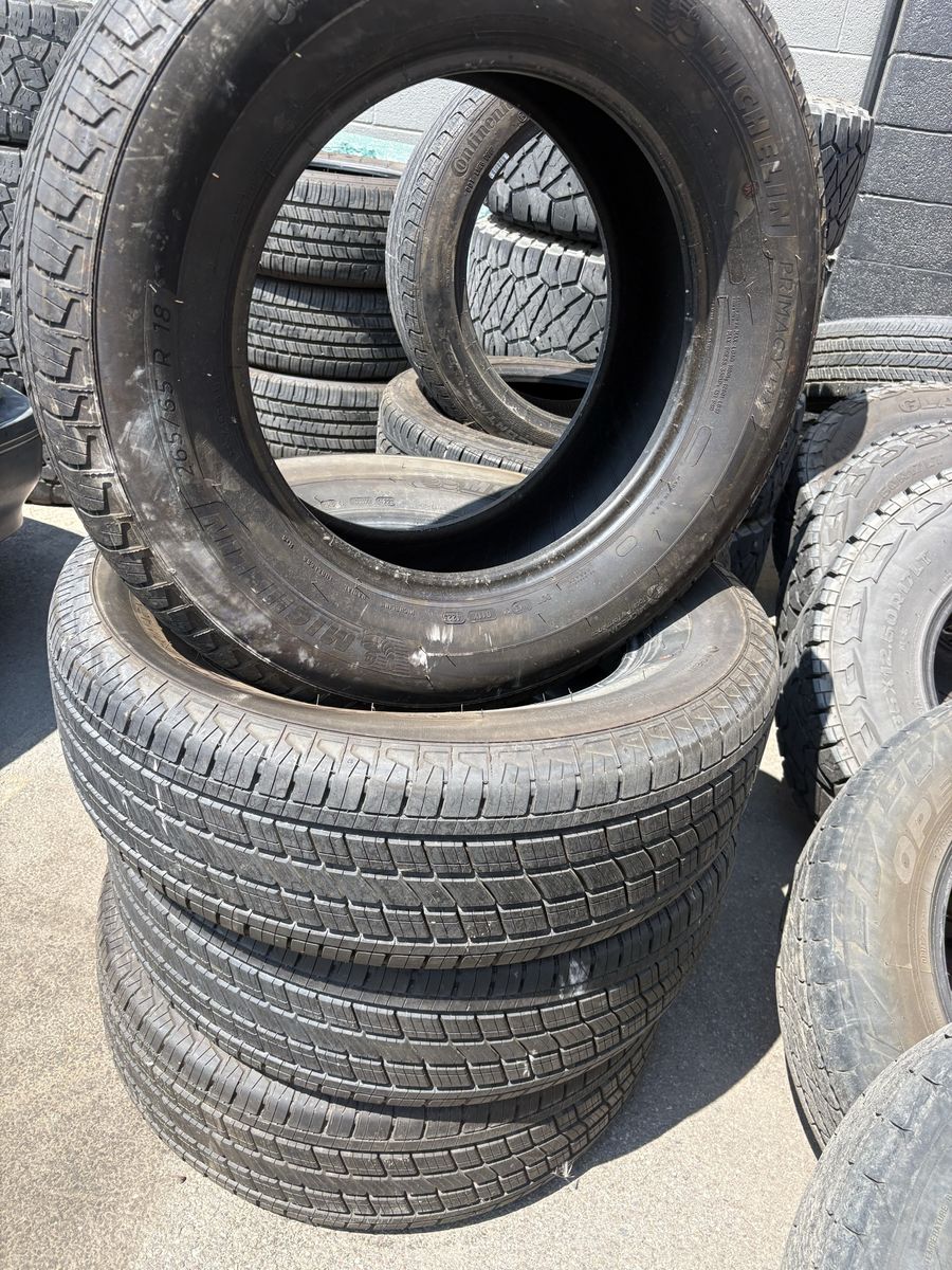 Set of Michelin Primacy LTX Tires - 265/65R18