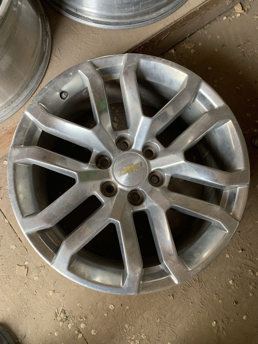 6 lug Chevy wheels