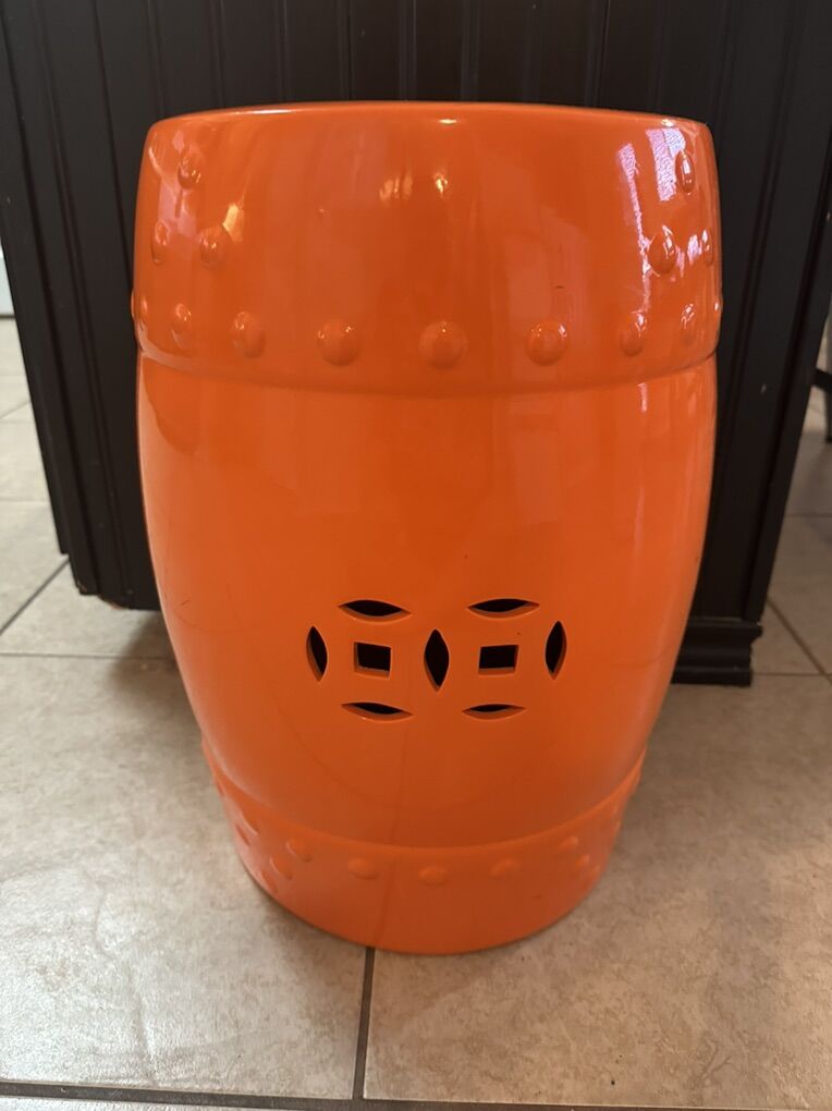 Decoration/Foot Stool