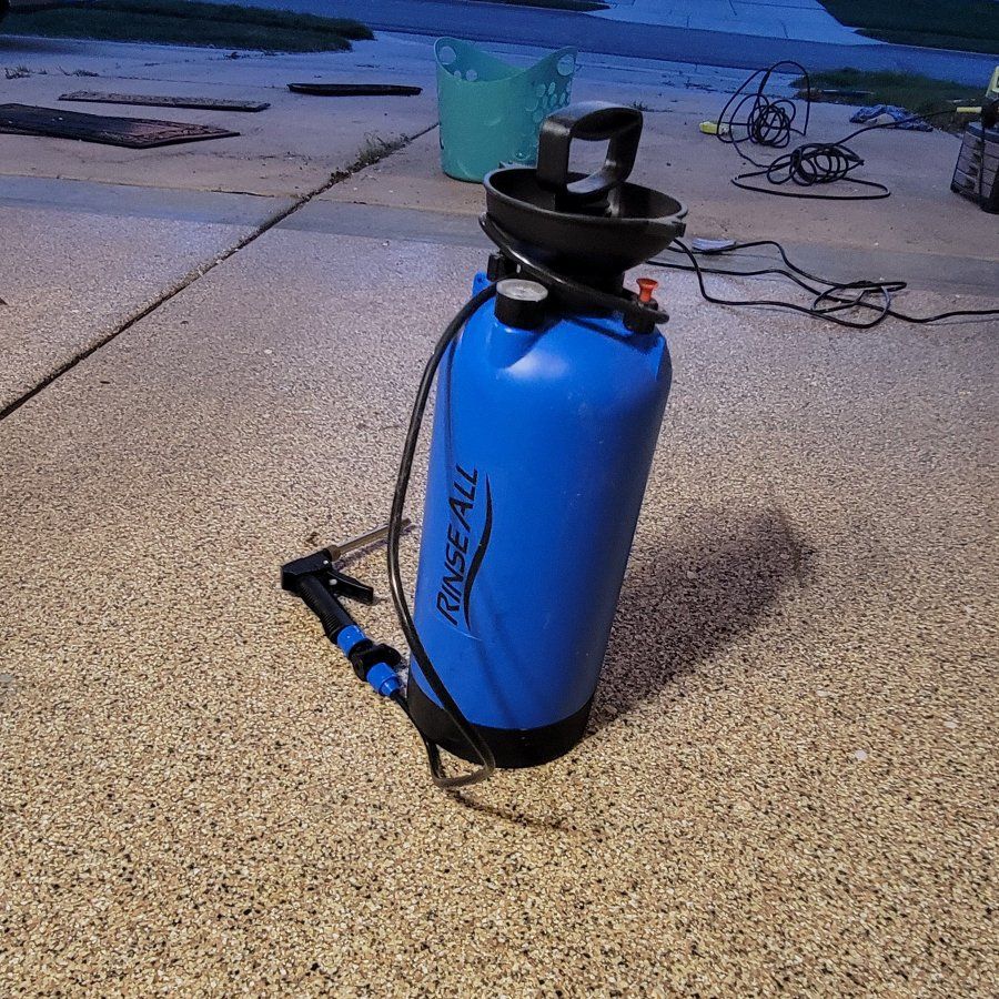 portable sprayer