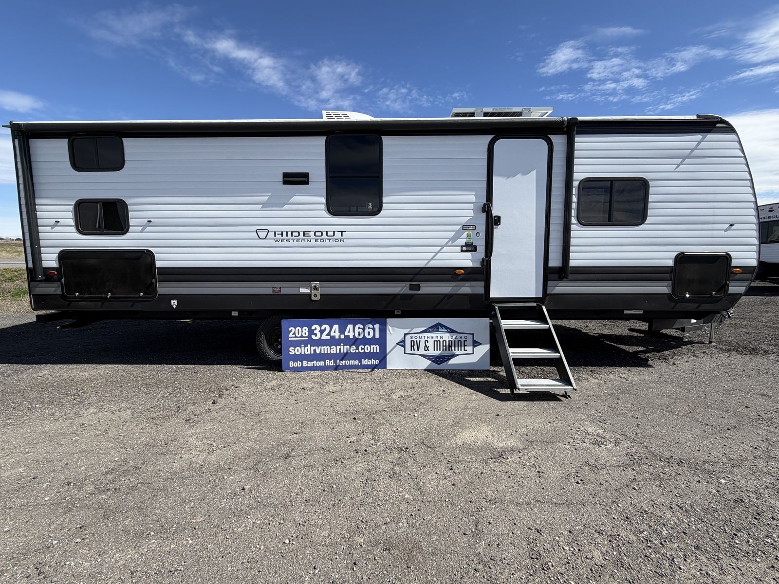Brand New 2026 Keystone Hideout 262BHSWE
