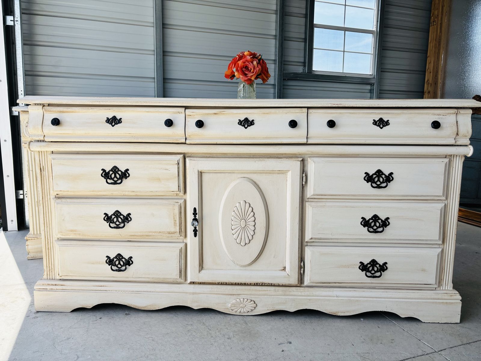 11 drawer wood dresser