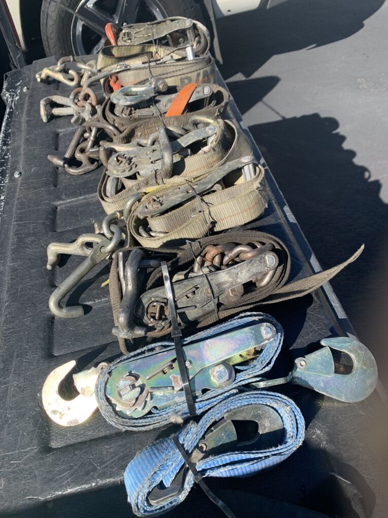 Cluster end Ratchet, Tiedown With Chain And Hook