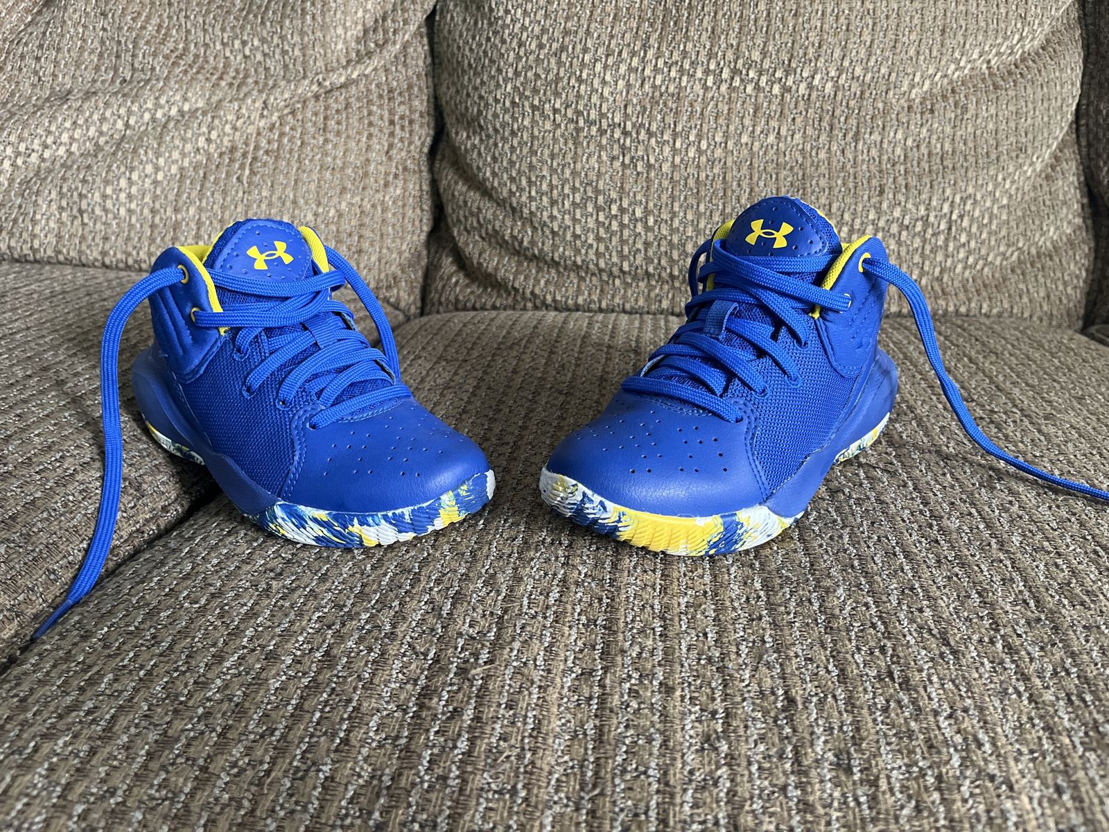 Under Armour Unisex Kids' Basketball Shoes Royal Blue/Yellow - Excellent Condition