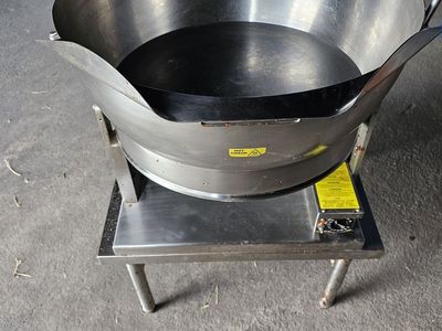 Tilting Skillet 15 Gallon Electric