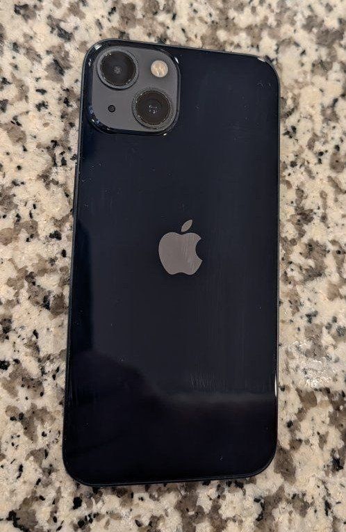 iPhone 13 256 GB Unlocked w/ New Zagg Screen Protector