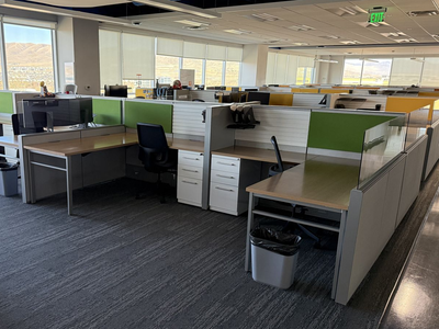 Steelcase 6'x6' Cubicles