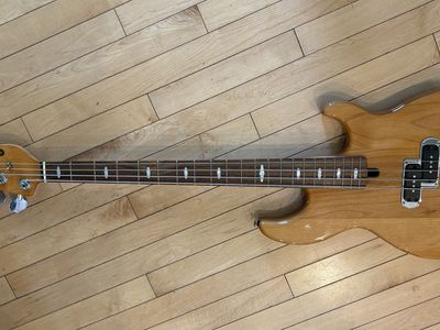 Bass Guitar - Yamaha BB 614