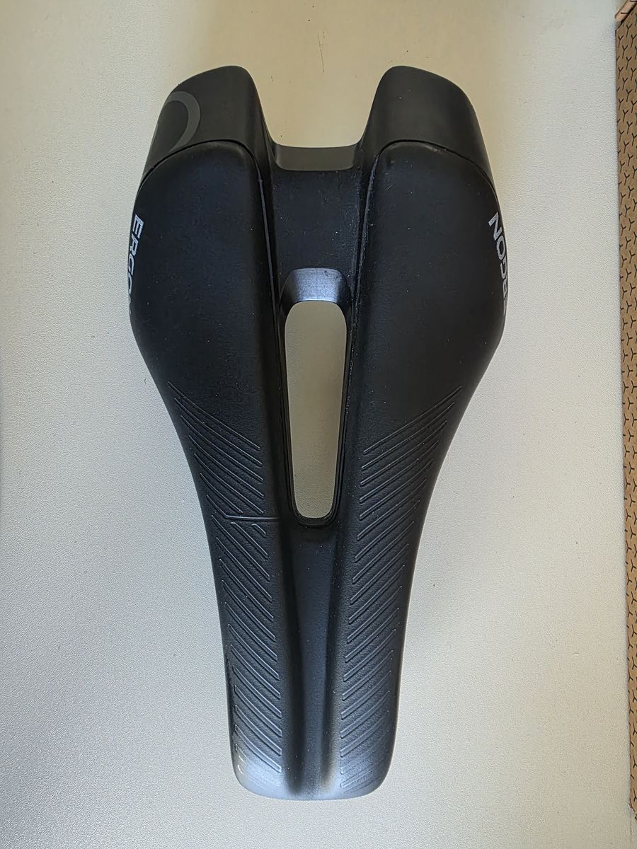 Ergon SR Tri Men Front Saddle – Like New
