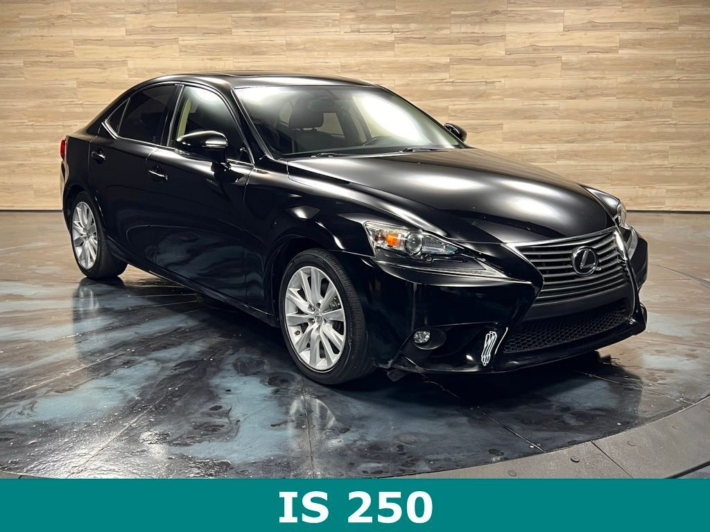 2015 Lexus IS Base
