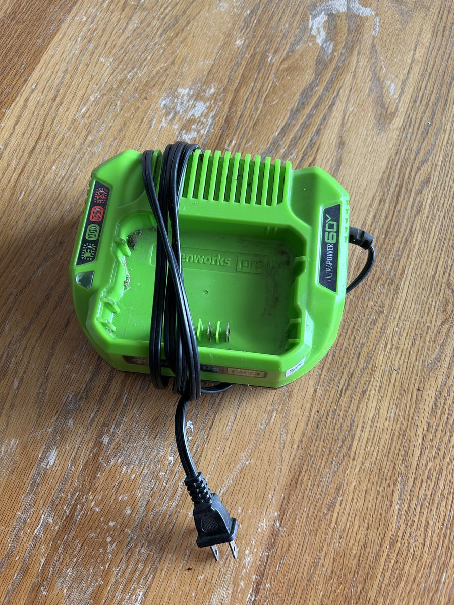 Green works battery charger