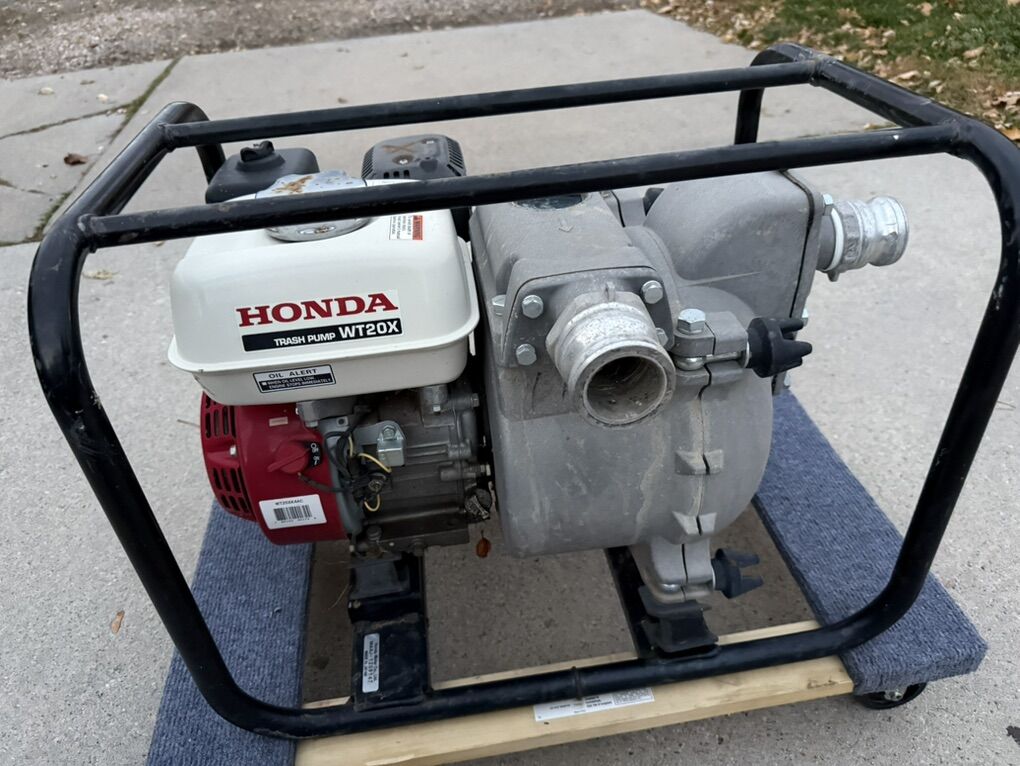BROKEN Honda WT20X Trash Water Pump