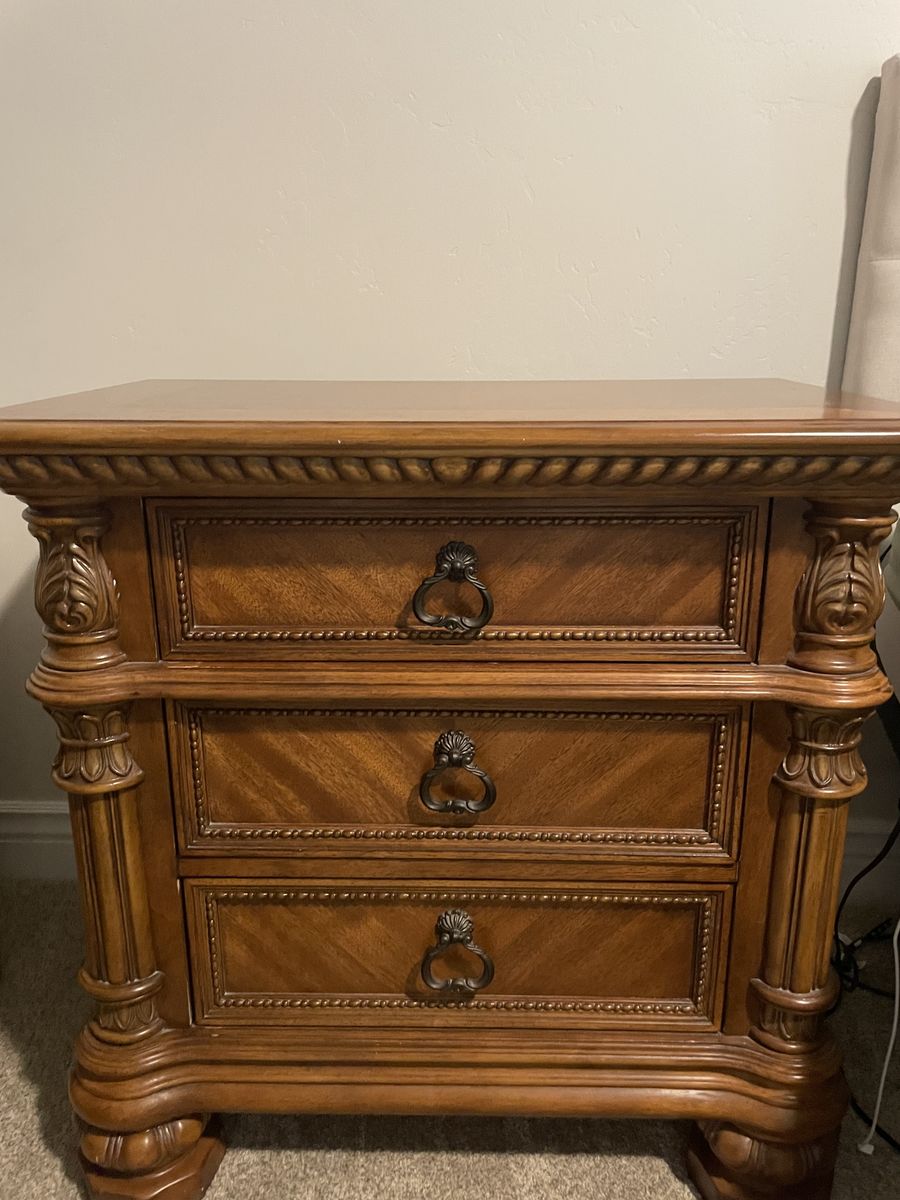 Main image 5