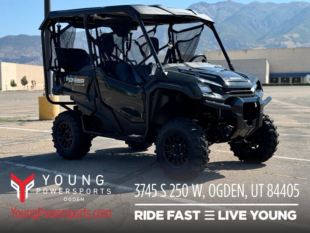 2025 Honda® Pioneer 1000-5 Deluxe