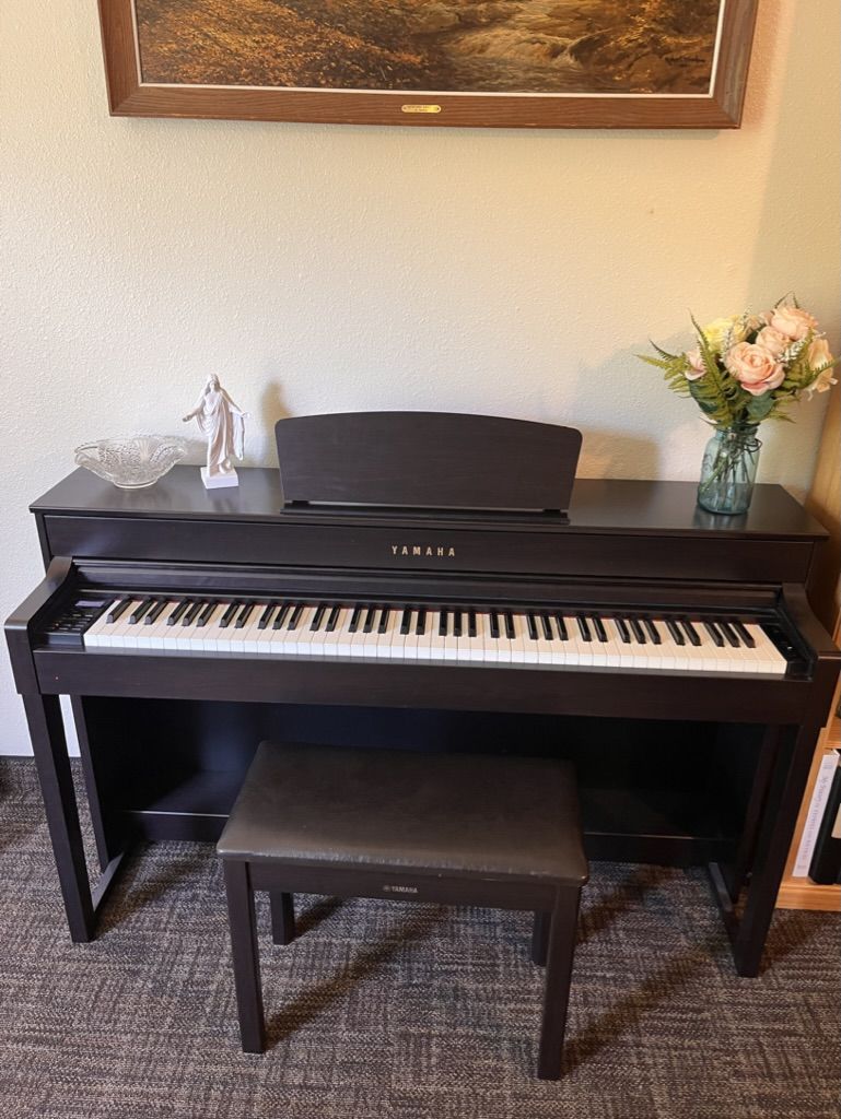 Yamaha Clavinova CLP-535 - Black Walnut