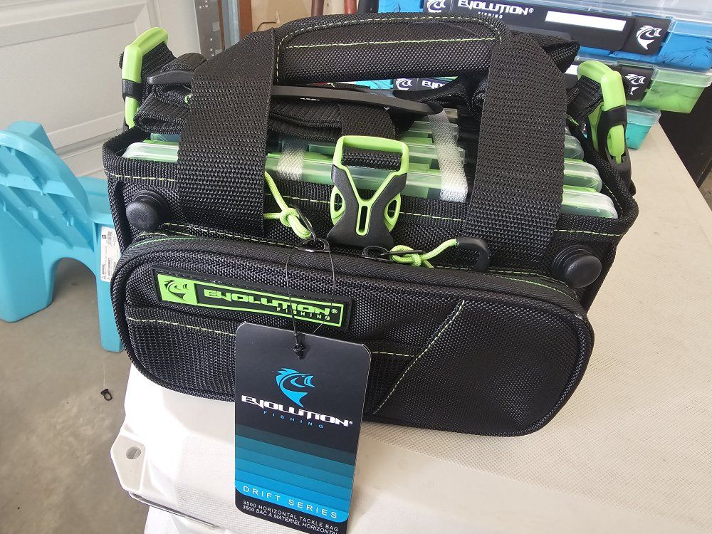 evolution outdoor fishing tackle bag 3500 size