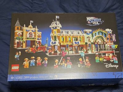 LEGO Disney Main Street U.S.A.
