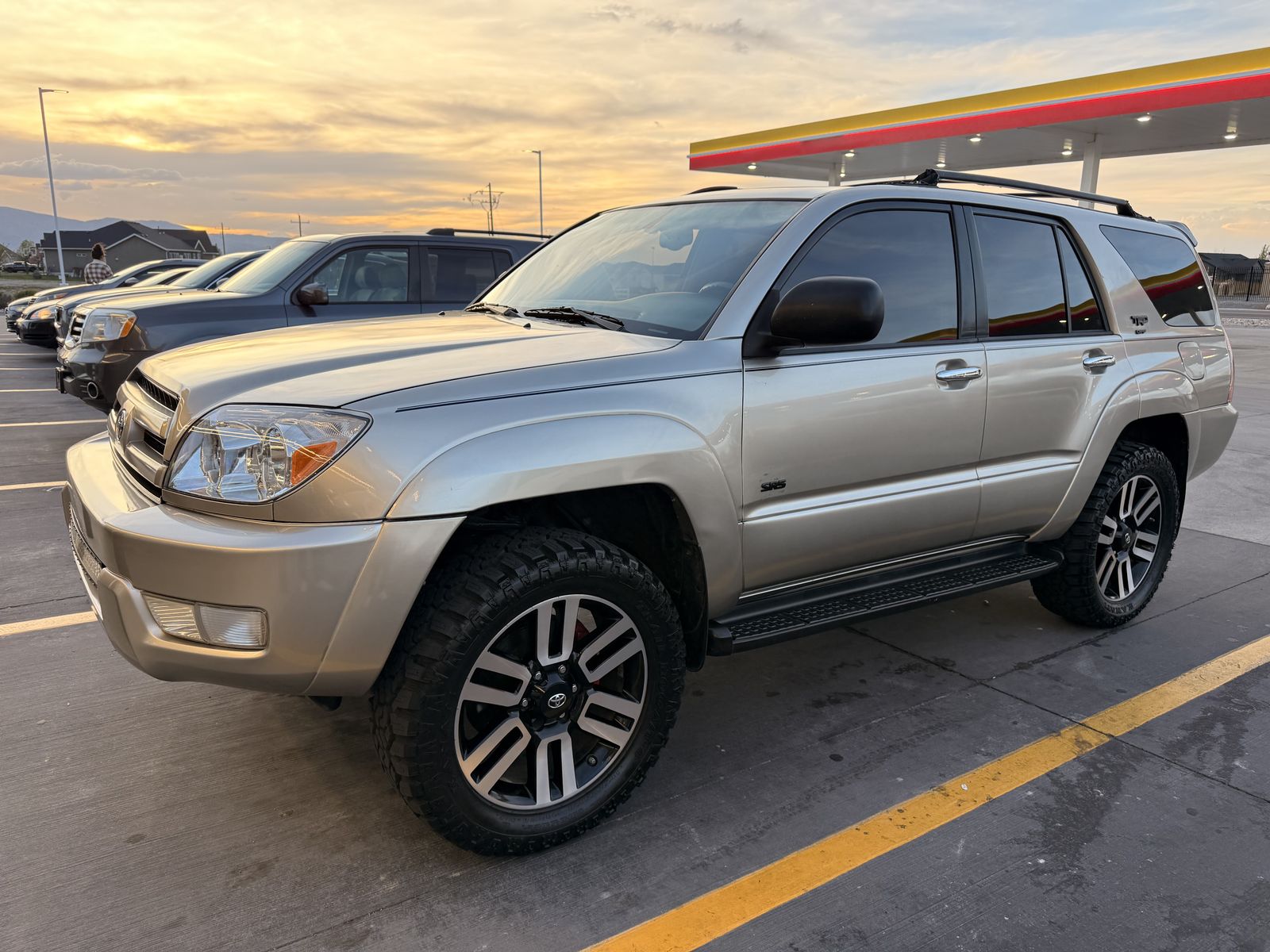 2004 TOYOTA 4RUNNER SR5
