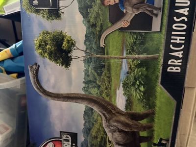 Jurassic world/park brachiosaurus