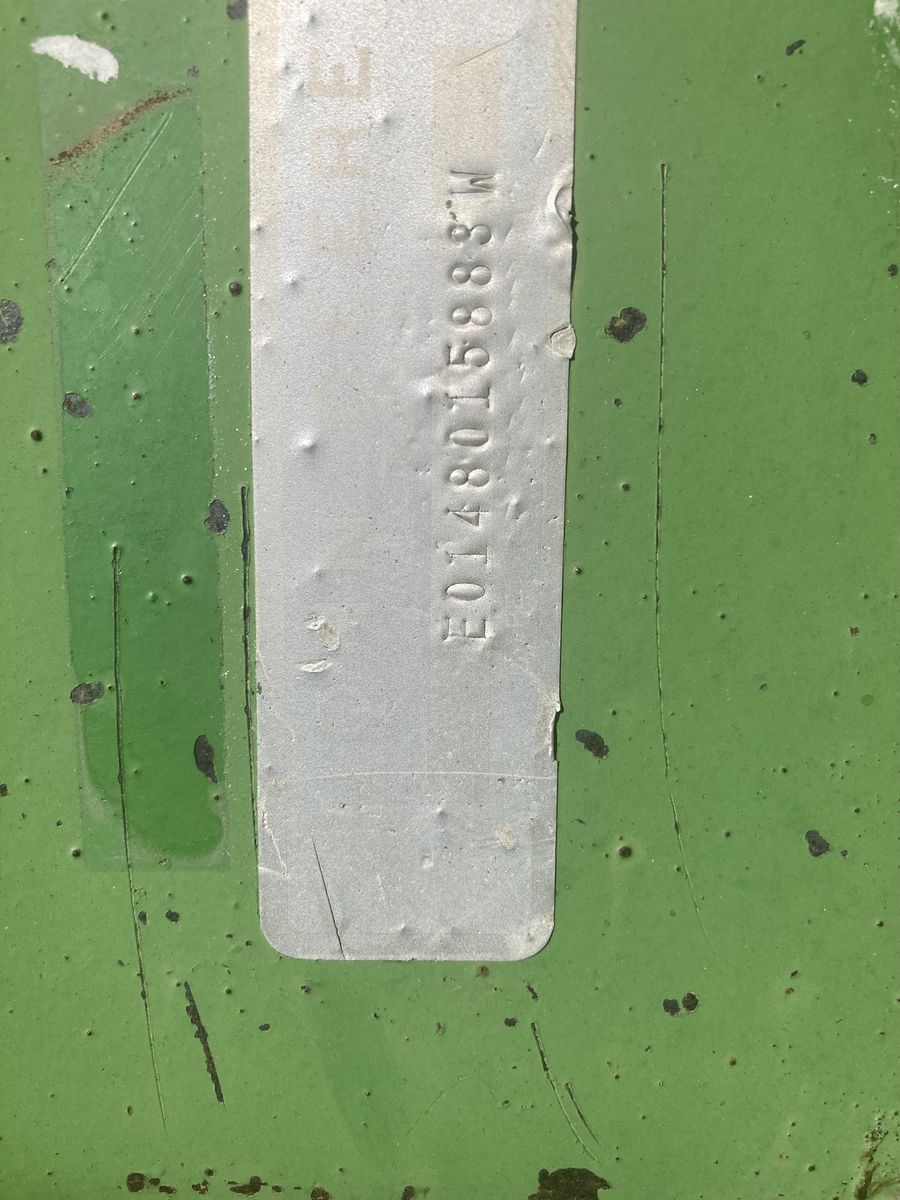 Main image 7