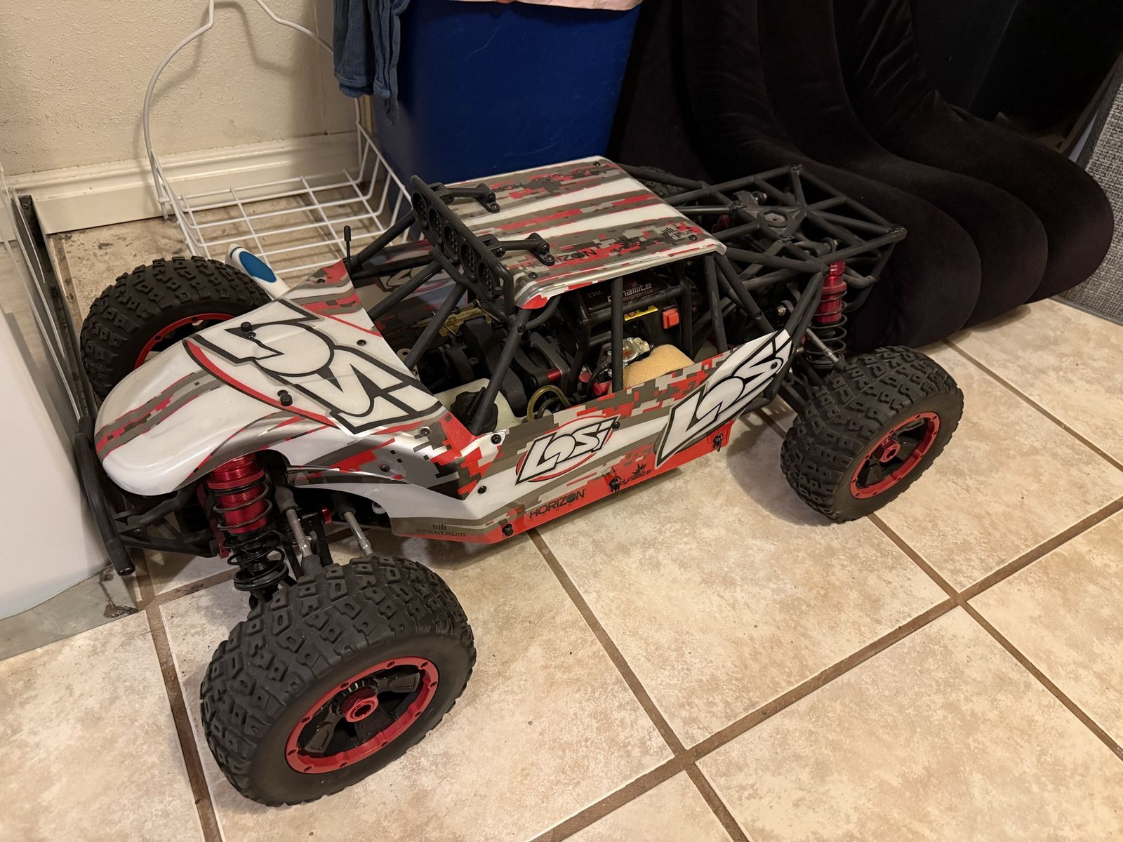 Gas Powered RC Buggy Losi Desert Buggy XL 4WD RTR 1/5 Scale Buggy w/DX2E 2.4GHz Transmitter