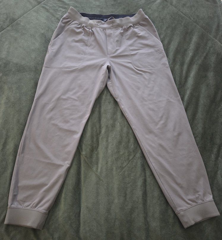 Main image 11