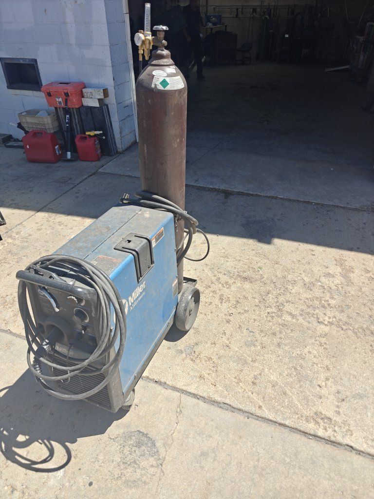 Main image 2