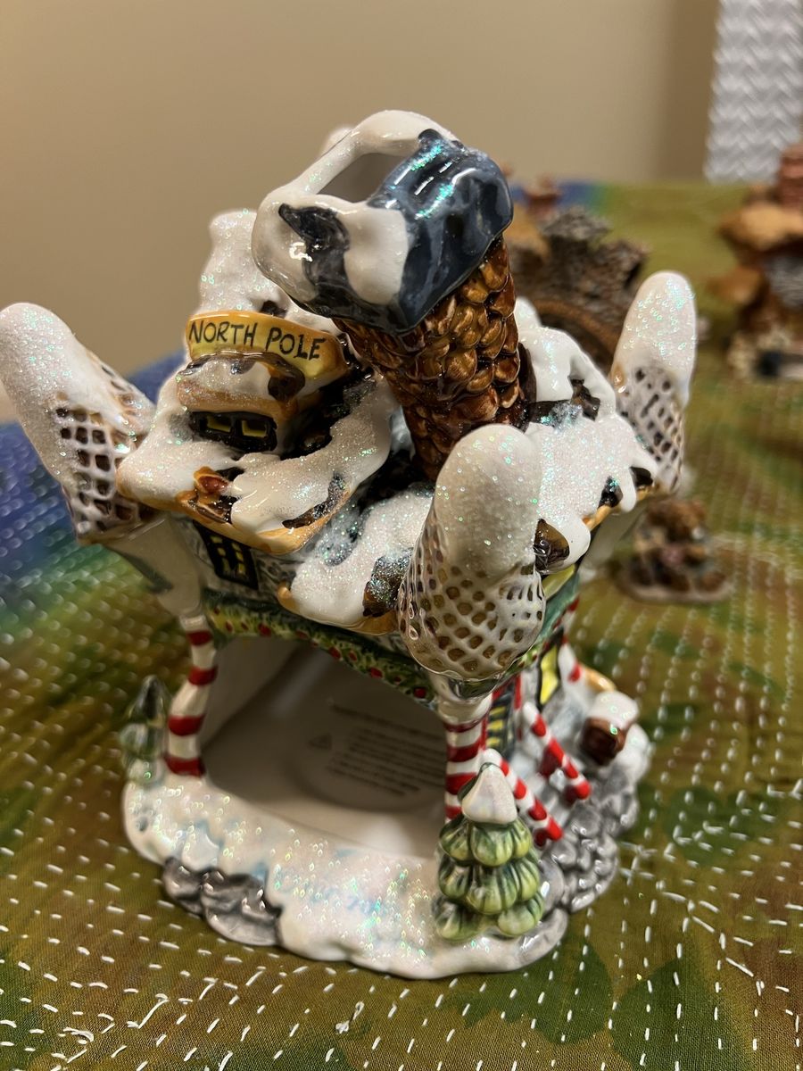 Main image 4