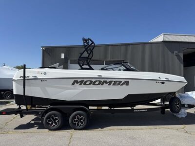 2025 Moomba Max