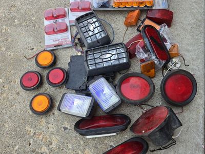 Trailer lights