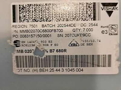 Vishay MMB02070C6800FB700 Film Resistors - 7,000 pcs, RoHS Compliant, Lead-Free