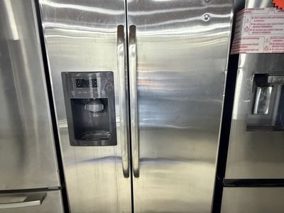 BEST DEALS AROUND! GE SIDE BY SIDE FRIDGE