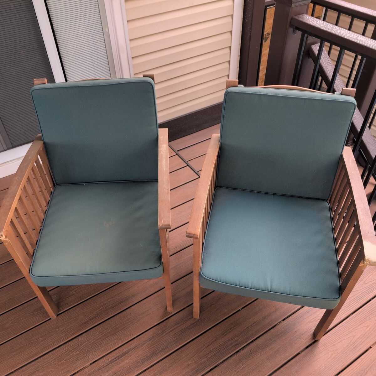 patio chairs