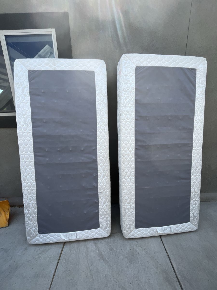 Pair of Twin XL Box Springs - White Quilting & Gray Base