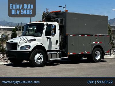 2012 Freightliner M2 106
